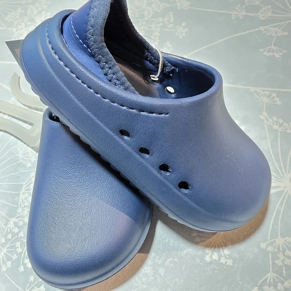 Toddler Boys' Rowan Slip-On Round-Toe Closed-Toe Blue Water Shoes - Cat & Jack -